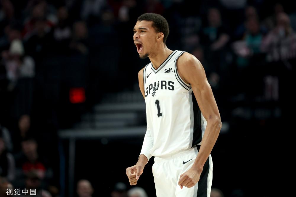 阵容增添了 阵容增添了