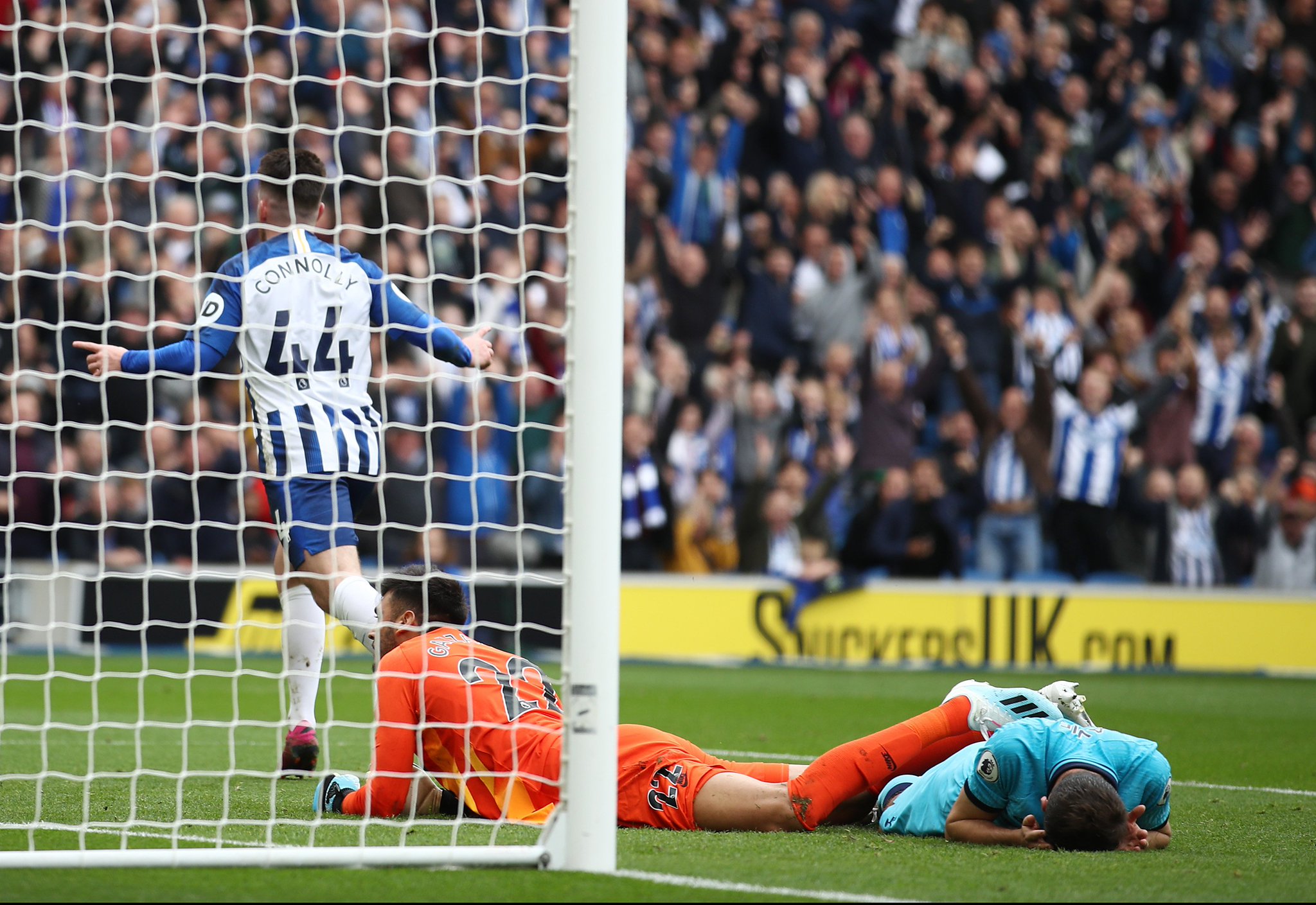 他目前效力 他目前效力